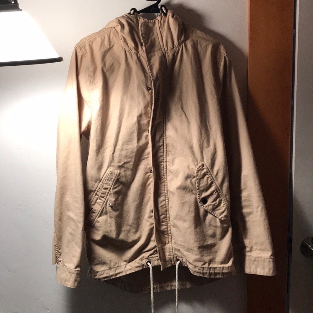 Men’s Tan Lightweight Jacket